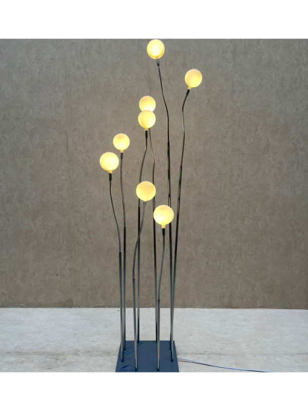 Properti dekorasi pernikahan